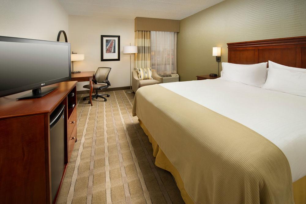 Holiday Inn Express Boston North-Woburn By Ihg Exterior foto